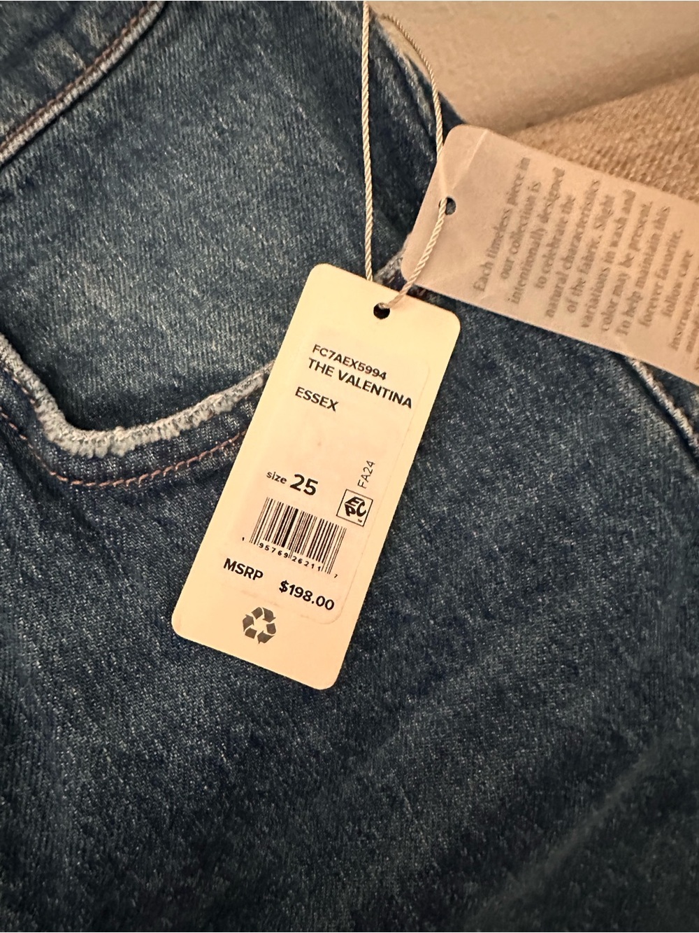 Favorite Daughter The Valentina Super High Rise Straight Jeans in Essex NWT - Picture 7 of 8